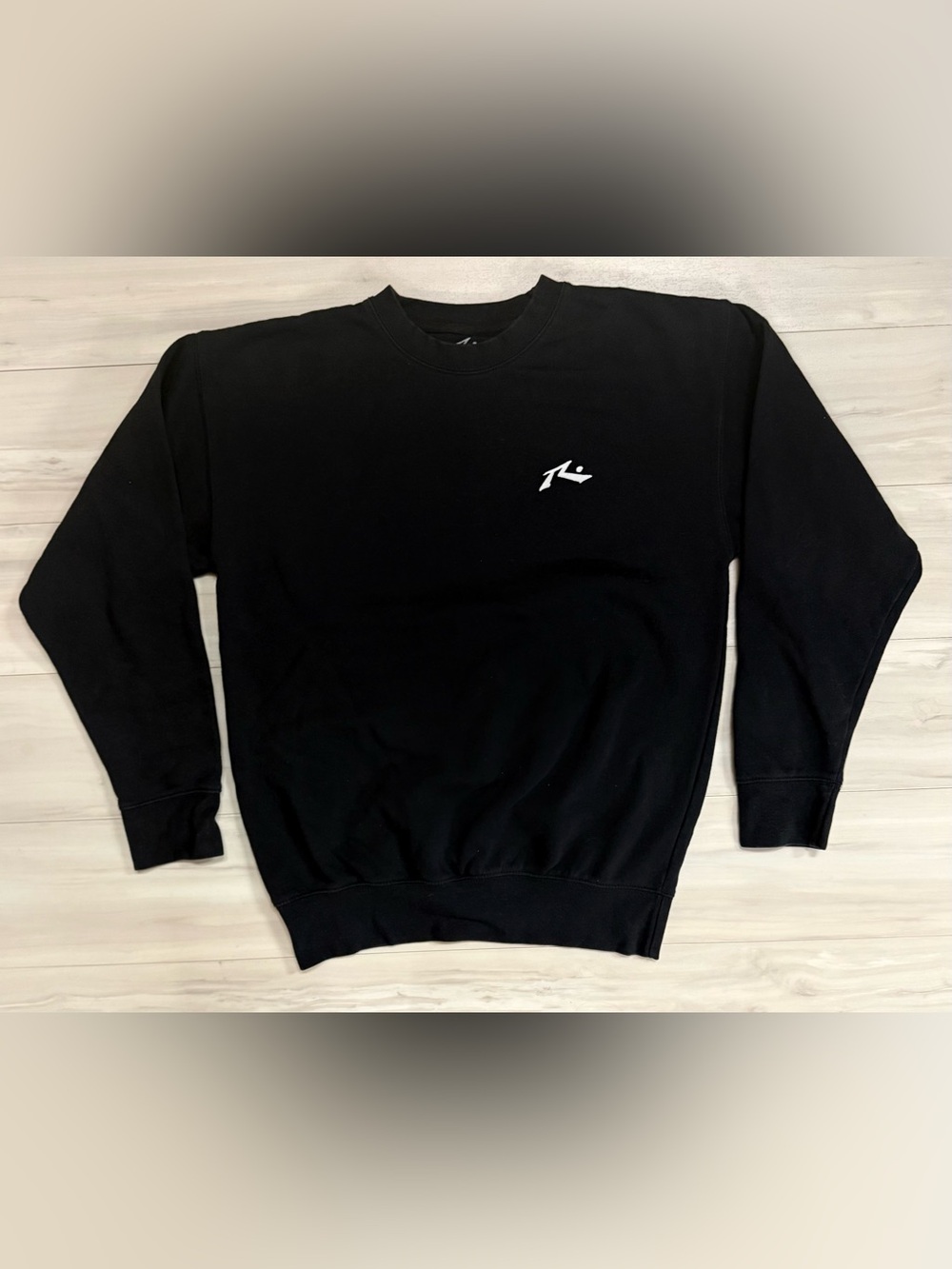 Rusty Black Crewneck Sweatshirt with Small White Logo CLASSIC/VINTAGE. Size M.
